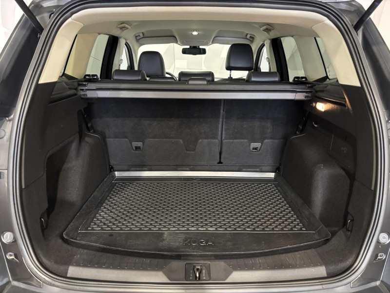Photo 14 de l'offre de FORD KUGA 1.5 EcoBoost 150 S&S 4x2 BVM6 Titanium à 12990€ chez VL Auto