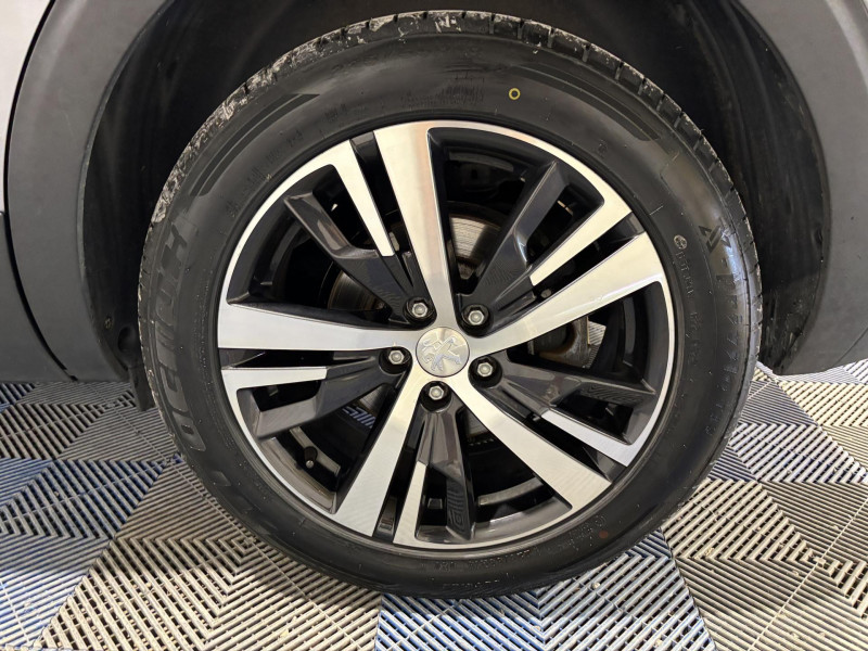 Photo 20 de l'offre de PEUGEOT 5008  BlueHDi 130ch S&S BVM6 GT Line 7 Places à 15990€ chez VL Auto