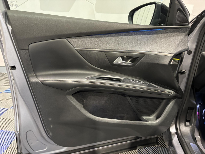 Photo 21 de l'offre de PEUGEOT 5008  BlueHDi 130ch S&S BVM6 GT Line 7 Places à 15990€ chez VL Auto