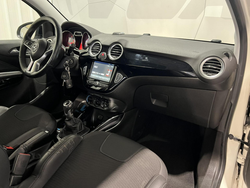 Photo 8 de l'offre de OPEL ADAM 1.2 Twinport 70 ch S/S Swingtop à 6990€ chez VL Auto