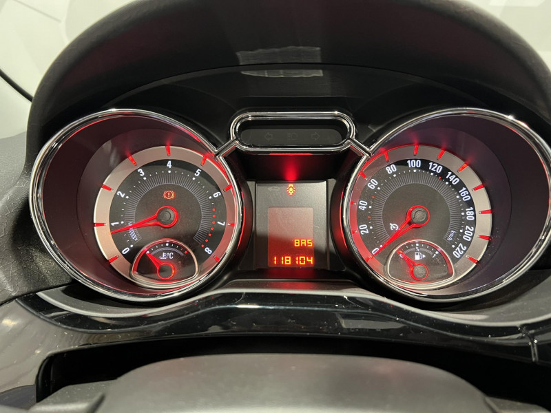 Photo 12 de l'offre de OPEL ADAM 1.2 Twinport 70 ch S/S Swingtop à 6990€ chez VL Auto