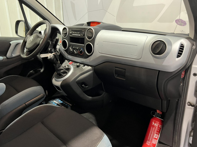 Photo 8 de l'offre de CITROEN BERLINGO Multispace VTi 95 Attraction à 7490€ chez VL Auto