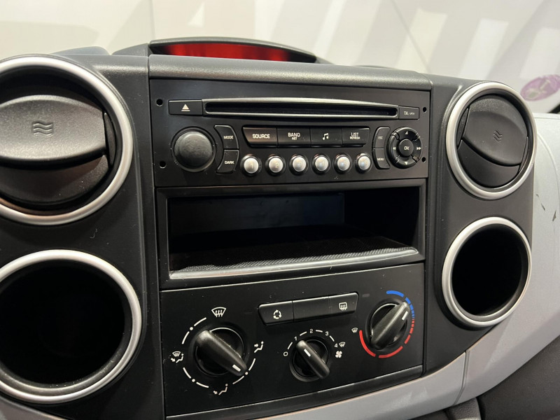 Photo 13 de l'offre de CITROEN BERLINGO Multispace VTi 95 Attraction à 7490€ chez VL Auto