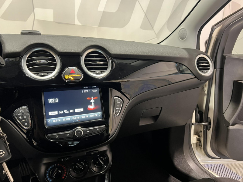Photo 13 de l'offre de OPEL ADAM 1.2 Twinport 70 ch S/S Swingtop à 6990€ chez VL Auto