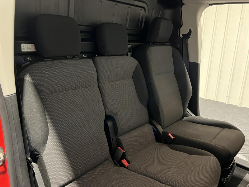 Photo 15 de l'offre de CITROEN BERLINGO  M 650 BLUEHDI 130 S&S EAT8 DRIVER à 14490€ chez VL Auto