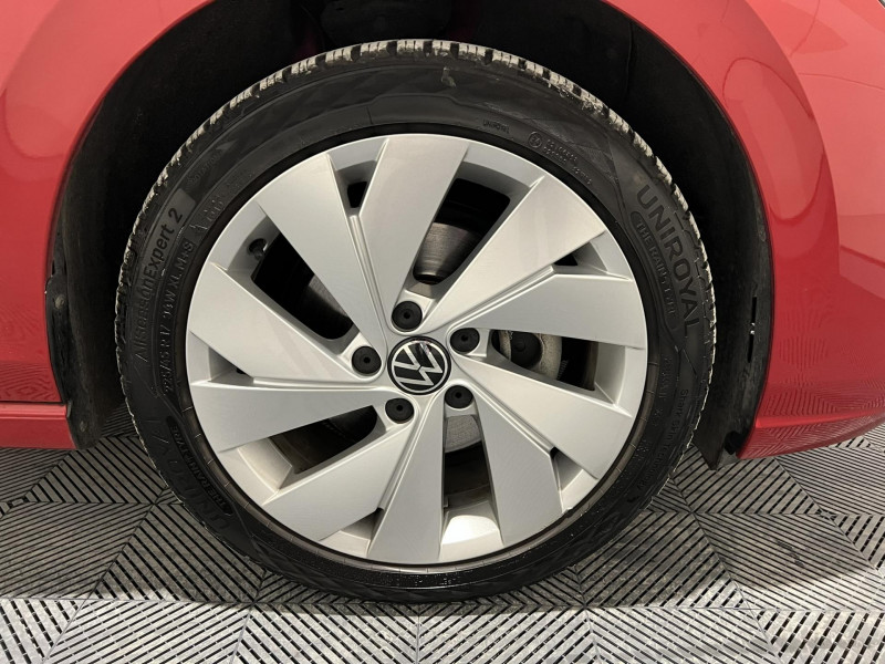 Photo 16 de l'offre de VOLKSWAGEN GOLF 2.0 TDI SCR - 150 Life Plus à 21990€ chez VL Auto