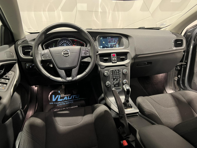 Photo 15 de l'offre de VOLVO V40  D2 120 Kinetic à 12490€ chez VL Auto