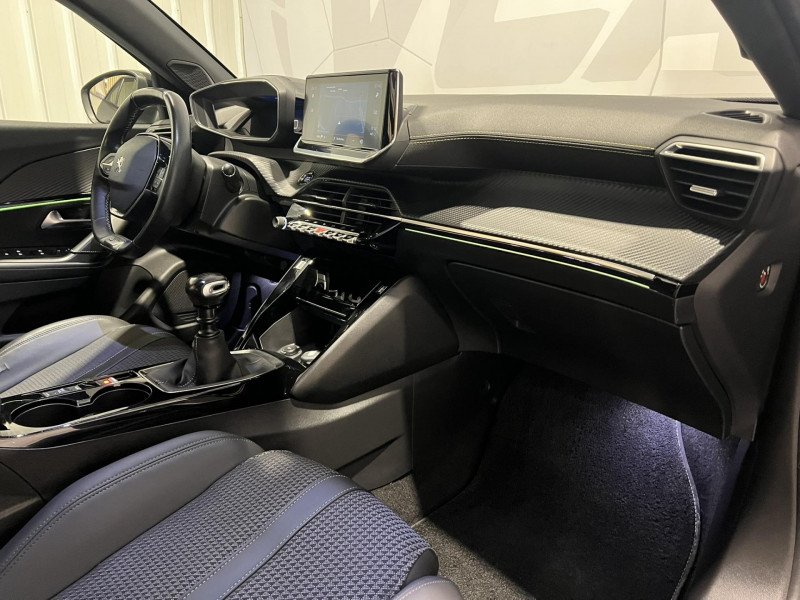 Photo 8 de l'offre de PEUGEOT 2008  BlueHDi 100 S&S BVM6 GT Line à 15490€ chez VL Auto