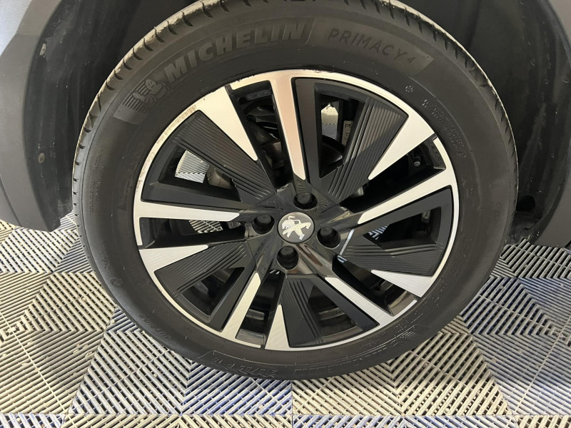 Photo 19 de l'offre de PEUGEOT 2008  BlueHDi 100 S&S BVM6 GT Line à 15490€ chez VL Auto