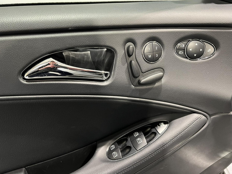 Photo 21 de l'offre de MERCEDES-BENZ CLS 500 BVA à 16490€ chez VL Auto