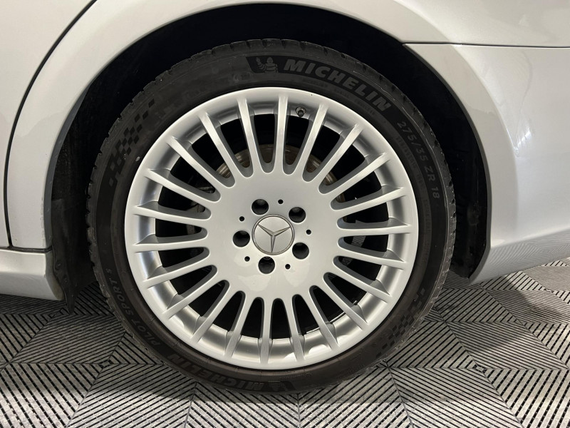 Photo 18 de l'offre de MERCEDES-BENZ CLS 500 BVA à 16490€ chez VL Auto