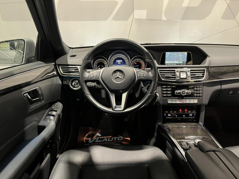 Photo 23 de l'offre de MERCEDES-BENZ CLASSE E BREAK 200 CDI Executive A à 17490€ chez VL Auto