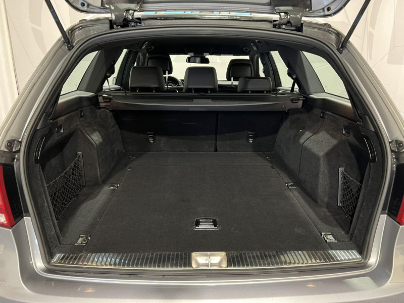 Photo 10 de l'offre de MERCEDES-BENZ CLASSE E BREAK 200 CDI Executive A à 17490€ chez VL Auto