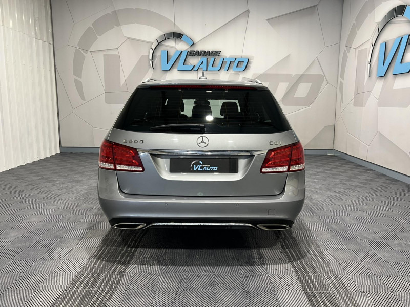 Photo 4 de l'offre de MERCEDES-BENZ CLASSE E BREAK 200 CDI Executive A à 17490€ chez VL Auto