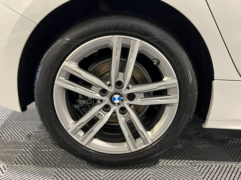 Photo 18 de l'offre de BMW SERIE 1 118d 150 ch BVA8 F40 M Sport à 23990€ chez VL Auto