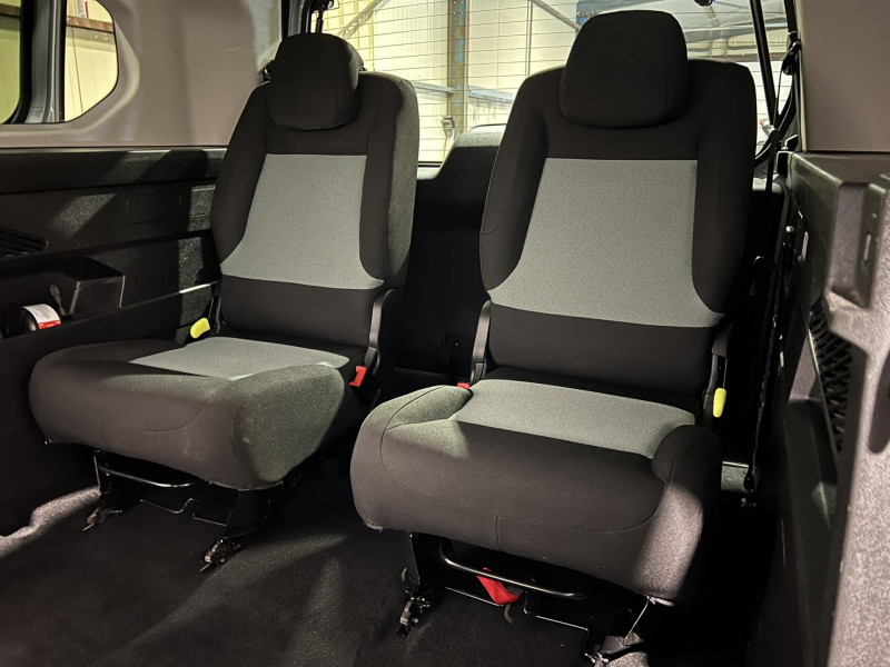 Photo 16 de l'offre de CITROEN BERLINGO Taille XL 7pl BlueHDi 130 S&S BVM6 Shine à 17990€ chez VL Auto