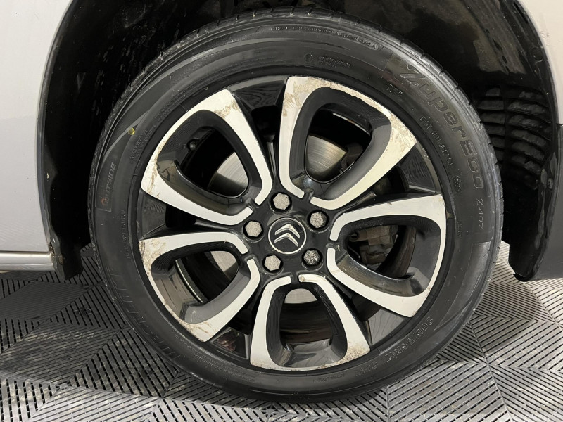 Photo 17 de l'offre de CITROEN BERLINGO Taille XL 7pl BlueHDi 130 S&S BVM6 Shine à 17990€ chez VL Auto