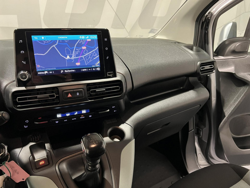 Photo 12 de l'offre de CITROEN BERLINGO Taille XL 7pl BlueHDi 130 S&S BVM6 Shine à 17990€ chez VL Auto