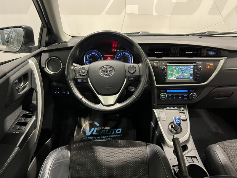 Photo 24 de l'offre de TOYOTA AURIS TOURING SPORTS Hybride 136h Dynamic Business à 13990€ chez VL Auto