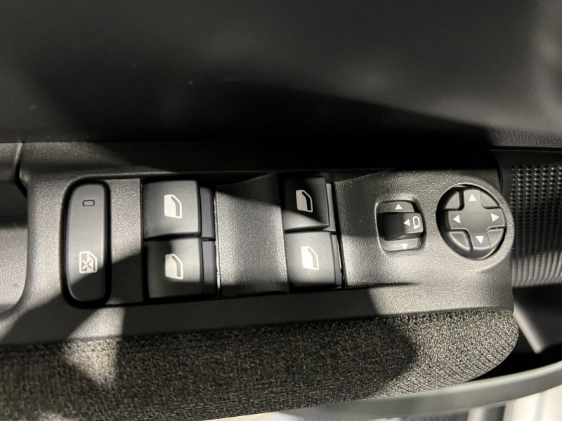 Photo 22 de l'offre de CITROEN C3 AIRCROSS BlueHDi 100 S&S BVM6 Origins à 9990€ chez VL Auto