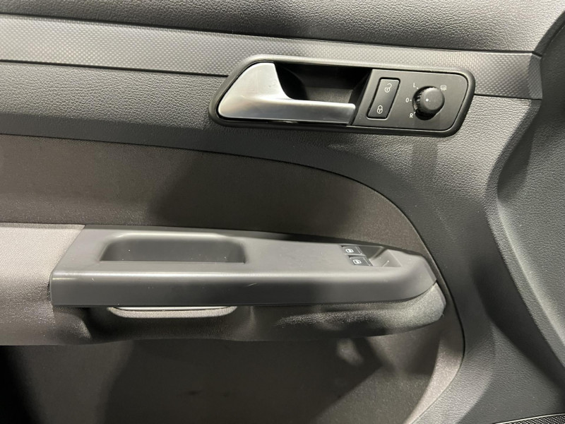 Photo 16 de l'offre de VOLKSWAGEN Caddy Maxi 1.2 TSI 105 Trendline à 14990€ chez VL Auto