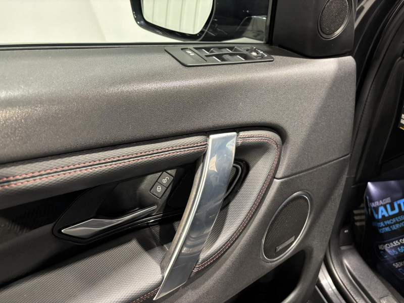 Photo 23 de l'offre de LAND-ROVER DISCOVERY SPORT P200 MHEV AWD BVA R-Dynamic SE à 27990€ chez VL Auto