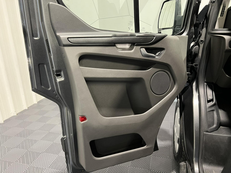 Photo 17 de l'offre de FORD TRANSIT CUSTOM (2) KOMBI 2.0 ECOBLUE 130 TREND BUSINESS L2H1 320 TVA RECUPERABLE à 29990€ chez VL Auto
