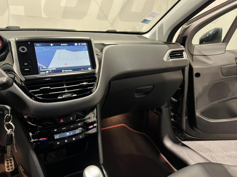 Photo 12 de l'offre de PEUGEOT 2008  BlueHDi 100ch BVM6 GT Line à 10990€ chez VL Auto