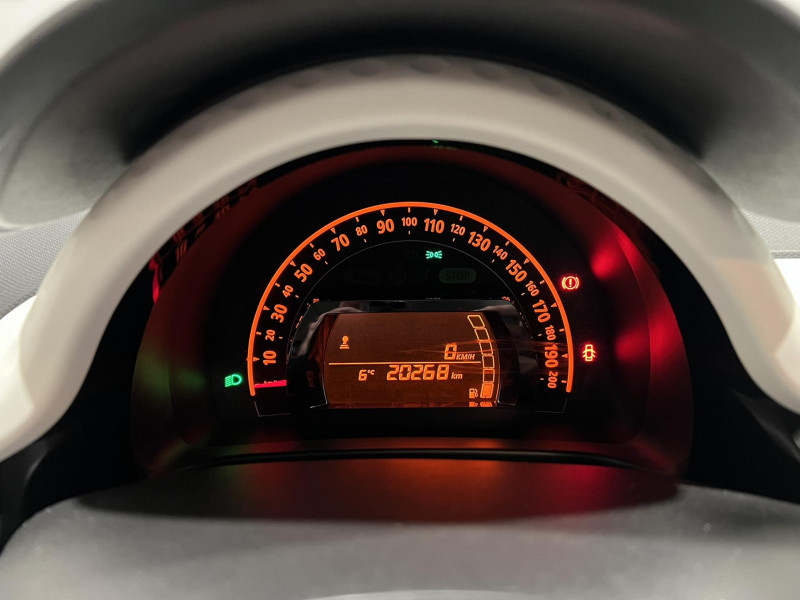 Photo 11 de l'offre de RENAULT TWINGO SCe 65 Equilibre à 11490€ chez VL Auto