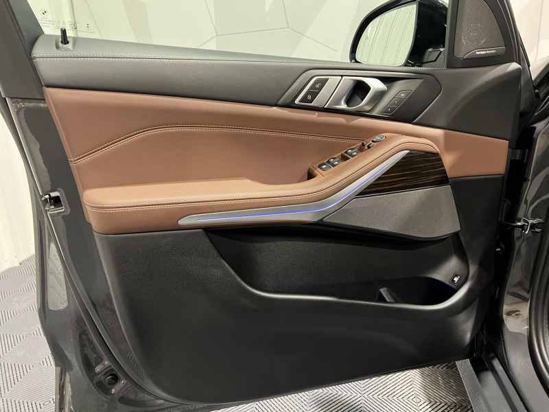 Photo 29 de l'offre de BMW X5 xDrive50e 489 ch BVA8 G05 LCI M Sport à 76990€ chez VL Auto