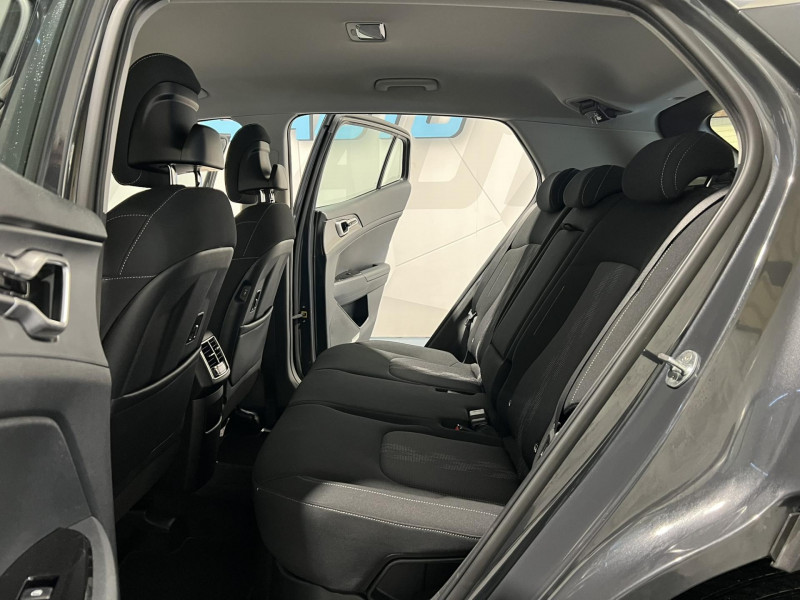 Photo 9 de l'offre de KIA SPORTAGE 1.6 T-GDi 230ch ISG Hybride BVA6 4x2 Active à 27490€ chez VL Auto