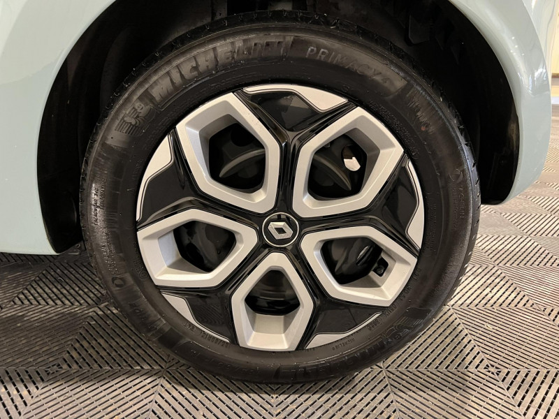 Photo 18 de l'offre de RENAULT TWINGO SCe 65 Equilibre à 11490€ chez VL Auto