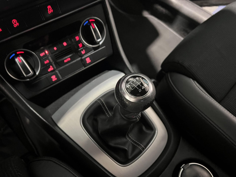 Photo 14 de l'offre de AUDI Q3  1.4 TFSI COD Ultra 150 ch S line à 14990€ chez VL Auto