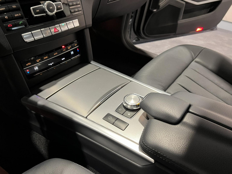 Photo 13 de l'offre de MERCEDES-BENZ CLASSE E 220 CDI Executive BVA à 19490€ chez VL Auto