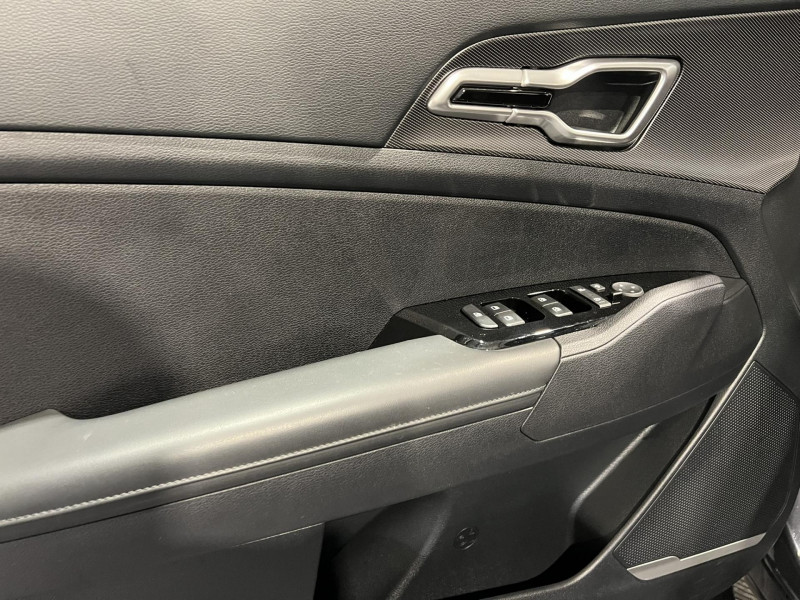 Photo 22 de l'offre de KIA SPORTAGE 1.6 T-GDi 230ch ISG Hybride BVA6 4x2 Active à 27490€ chez VL Auto