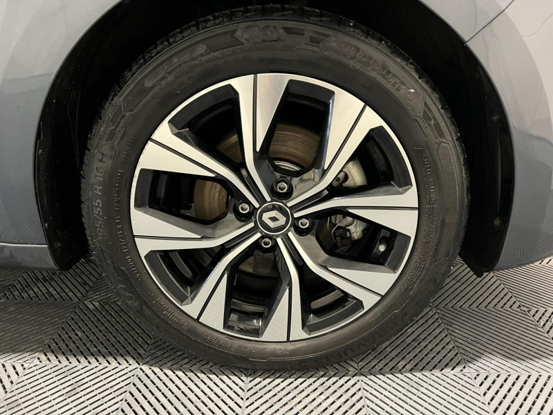 Photo 16 de l'offre de RENAULT CLIO  E-Tech 140 Limited à 13990€ chez VL Auto