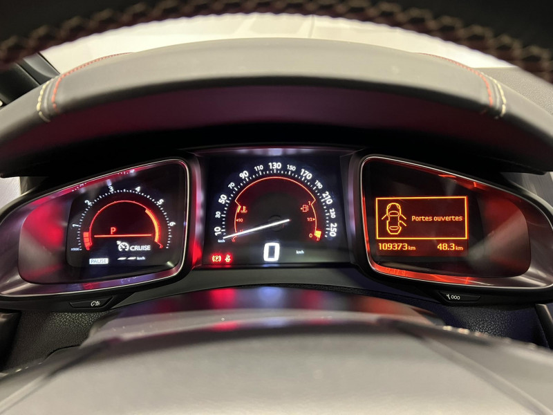 Photo 15 de l'offre de DS DS 5  BlueHDi 180 S&S EAT6 Performance Line à 14490€ chez VL Auto