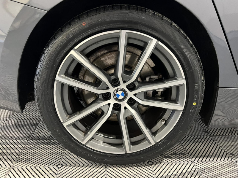 Photo 17 de l'offre de BMW serie 3 touring 330e 292 ch BVA8 G21 Edition Sport à 25990€ chez VL Auto