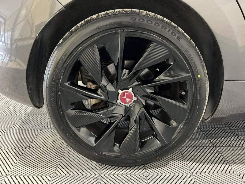 Photo 12 de l'offre de DS DS 5  BlueHDi 180 S&S EAT6 Performance Line à 14490€ chez VL Auto