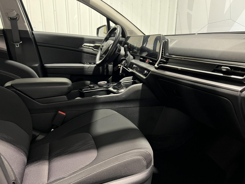 Photo 8 de l'offre de KIA SPORTAGE 1.6 T-GDi 230ch ISG Hybride BVA6 4x2 Active à 27490€ chez VL Auto