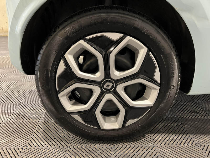 Photo 17 de l'offre de RENAULT TWINGO SCe 65 Equilibre à 11490€ chez VL Auto