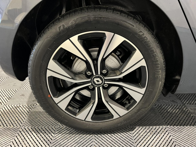 Photo 17 de l'offre de RENAULT CLIO  E-Tech 140 Limited à 13990€ chez VL Auto