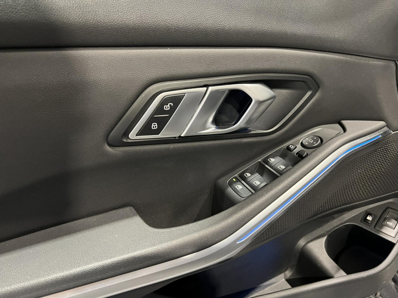 Photo 21 de l'offre de BMW serie 3 touring 330e 292 ch BVA8 G21 Edition Sport à 25990€ chez VL Auto