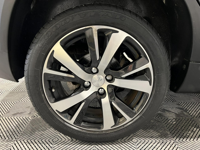 Photo 17 de l'offre de PEUGEOT 2008  BlueHDi 100ch BVM6 GT Line à 10990€ chez VL Auto