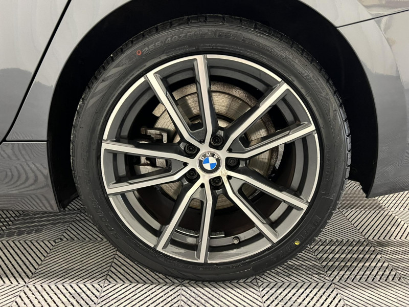 Photo 18 de l'offre de BMW serie 3 touring 330e 292 ch BVA8 G21 Edition Sport à 25990€ chez VL Auto