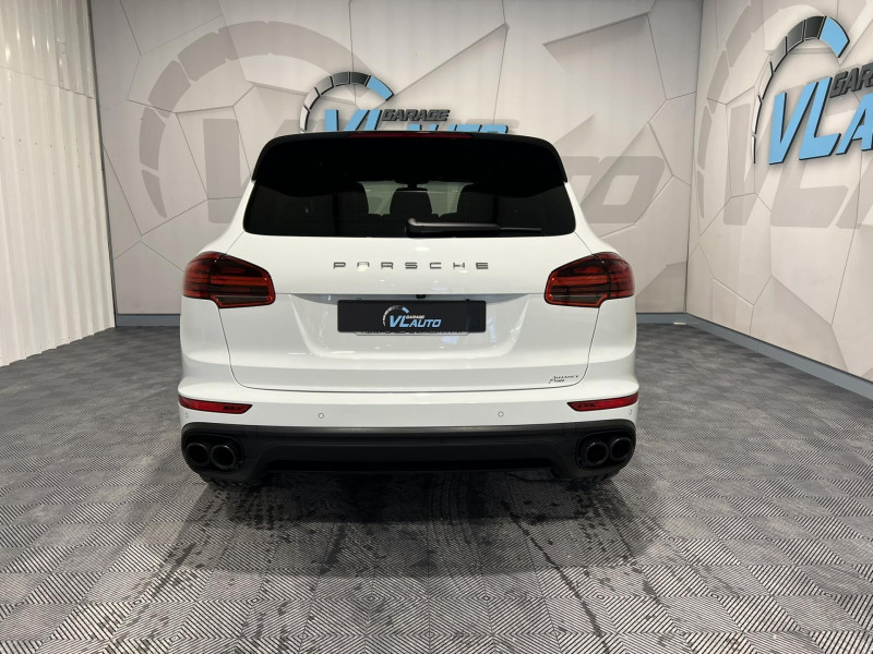 Photo 4 de l'offre de PORSCHE CAYENNE 3.0 V6 416 ch S E-Hybrid Tiptronic A à 37990€ chez VL Auto