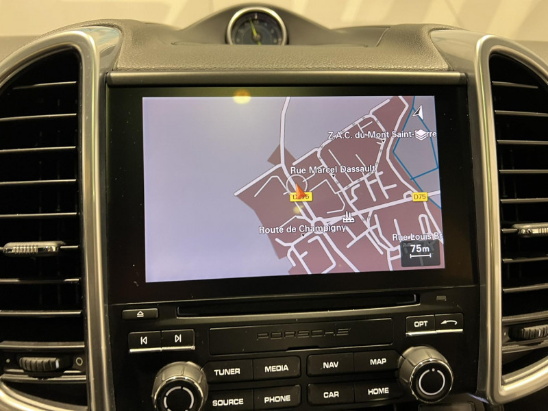 Photo 25 de l'offre de PORSCHE CAYENNE 3.0 V6 416 ch S E-Hybrid Tiptronic A à 37990€ chez VL Auto