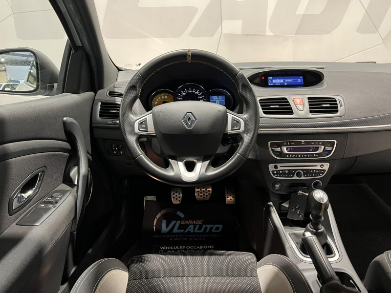 Photo 26 de l'offre de RENAULT MEGANE 2.0 16V 250 RS à 19990€ chez VL Auto