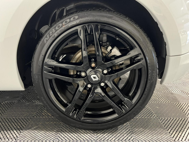 Photo 19 de l'offre de RENAULT MEGANE 2.0 16V 250 RS à 19990€ chez VL Auto