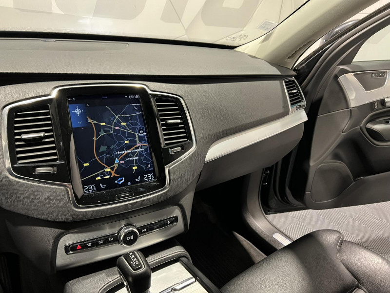 Photo 12 de l'offre de VOLVO XC90  D5 AWD AdBlue 235 ch Geartronic 7pl Momentum à 37990€ chez VL Auto